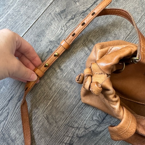 Madewell The Piazza Mini Crossbody Bag- Timber Beam - Picture 11 of 12